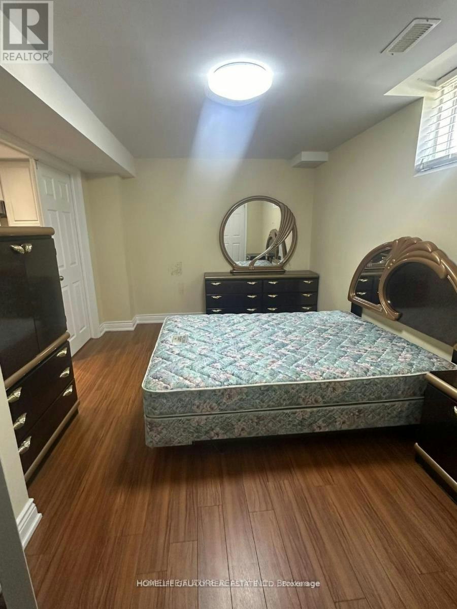 BSMT-11 Clair Avenue, Whitby, ON, L1M 2G8 - 6