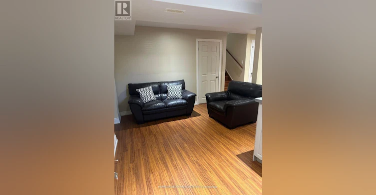 BSMT-11 Clair Avenue, Whitby, ON, L1M 2G8 - 2