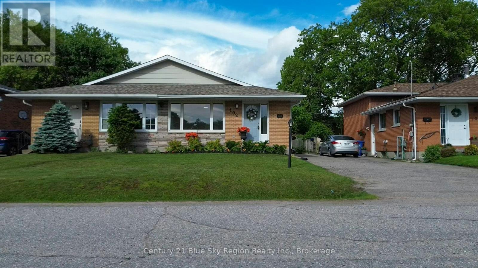 102 Lee Avenue, North Bay, ON, P1A 2J9