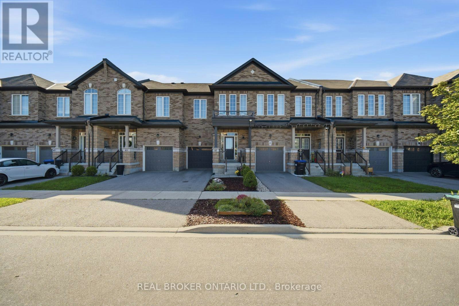 65 Blackwell Crescent, Bradford West Gwillimbury, ON, L3Z 4L3