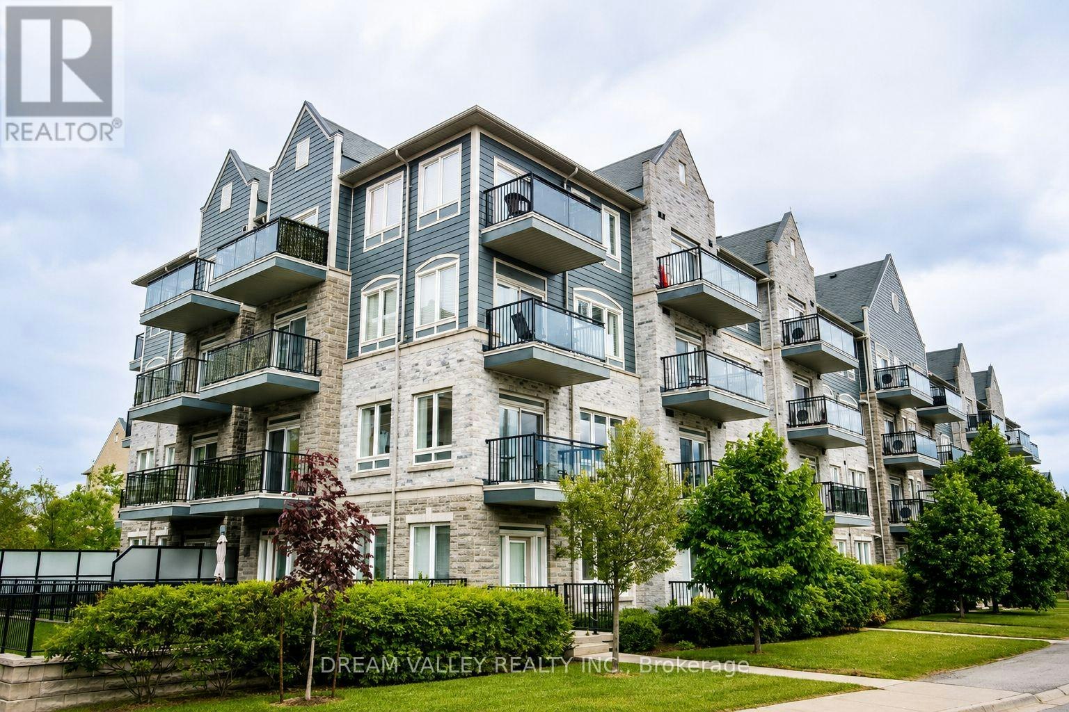 310-3075 Thomas Street, Mississauga, ON, L5M 0M4