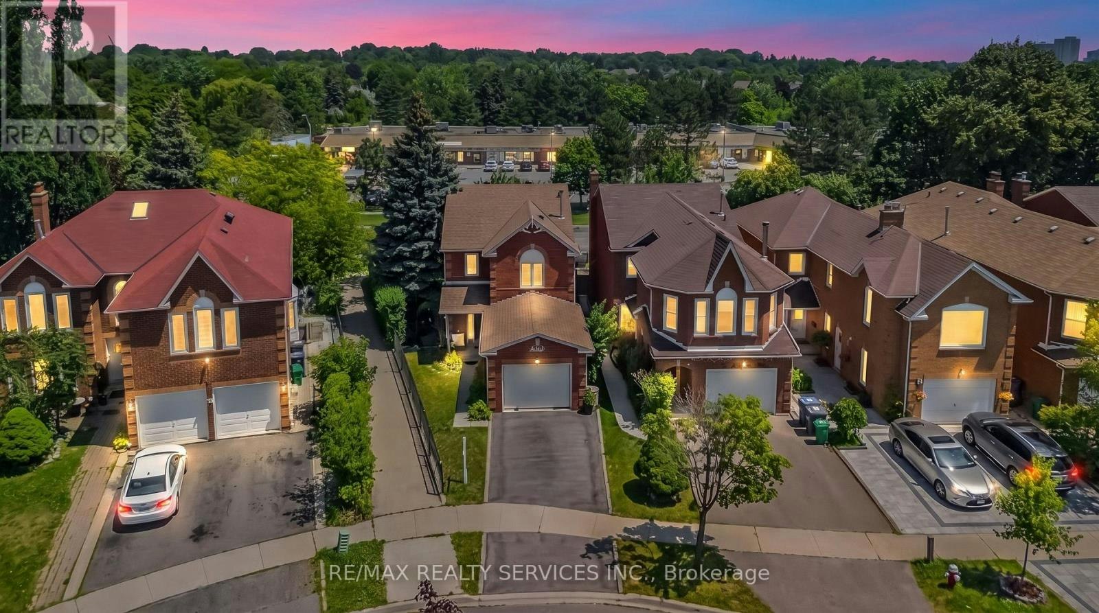 76 Leeward Drive, Brampton, ON, L6S 5V8