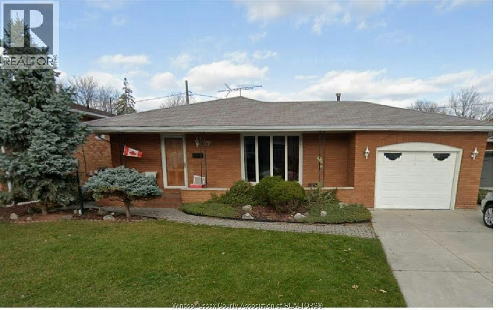 1616 Burwell Court, Windsor, ON, N9C 3Z8