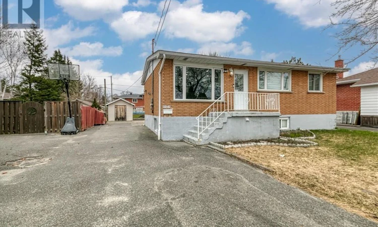 1216 Arvo Avenue