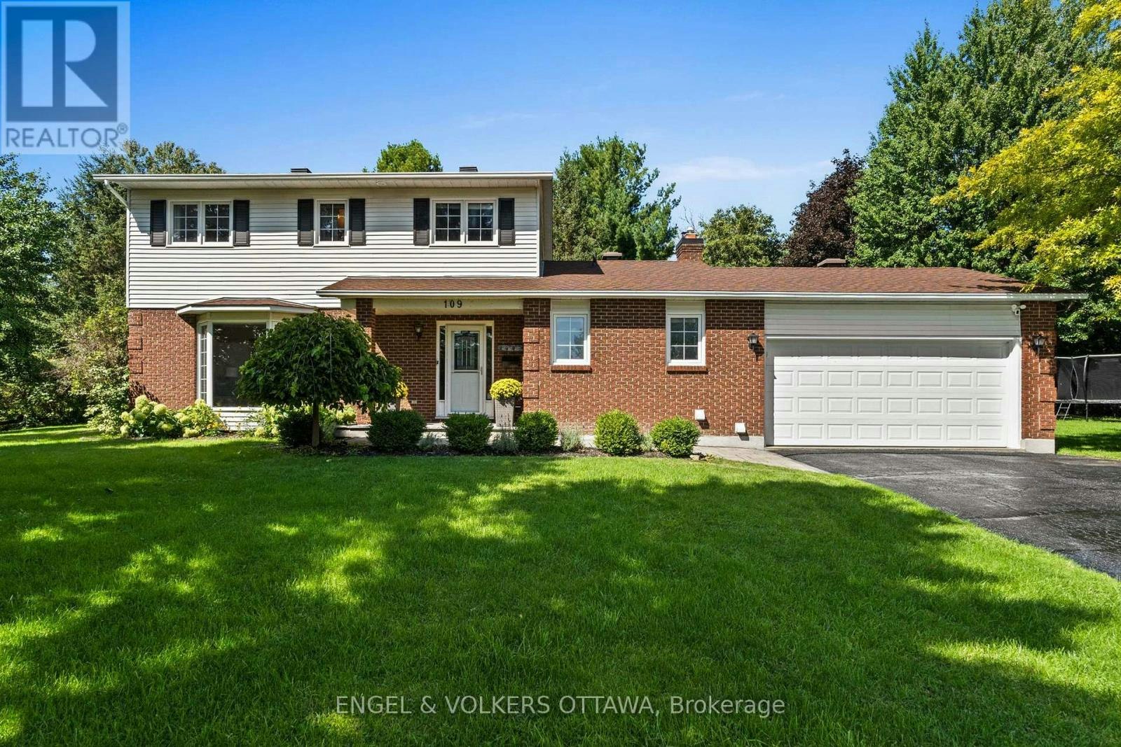 109 Inniskillin Drive, Ottawa, ON, K0A 1L0