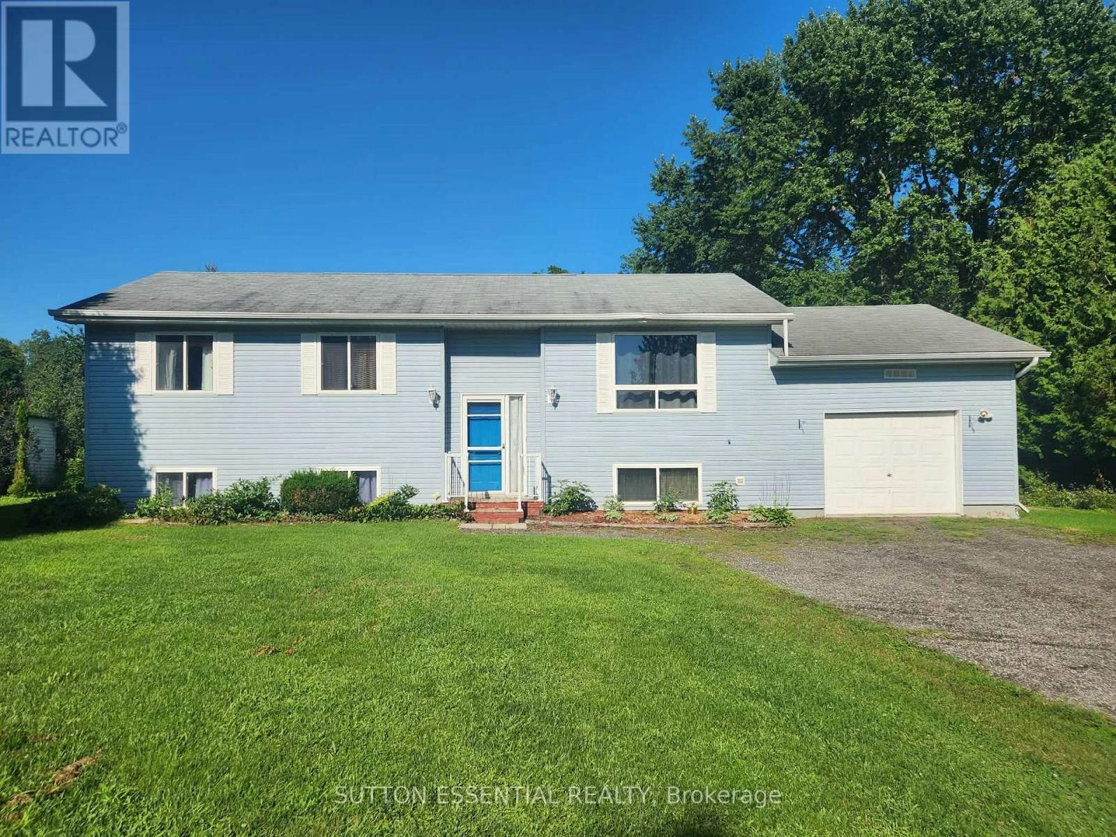 1223 Hallecks Road S, Elizabethtown, ON, K6V 5T3