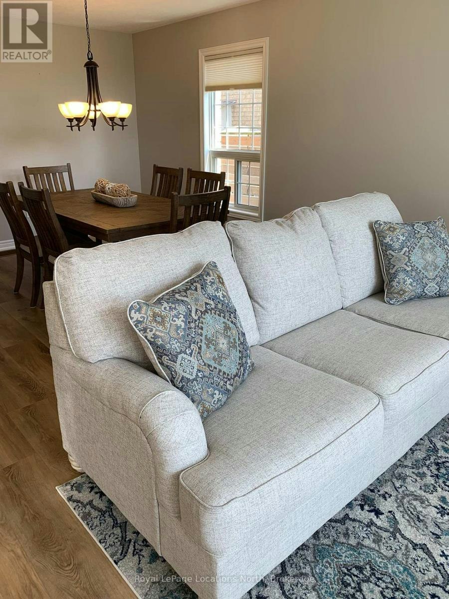 20 Connor Avenue, Collingwood, ON, L9Y 5K6 - 6