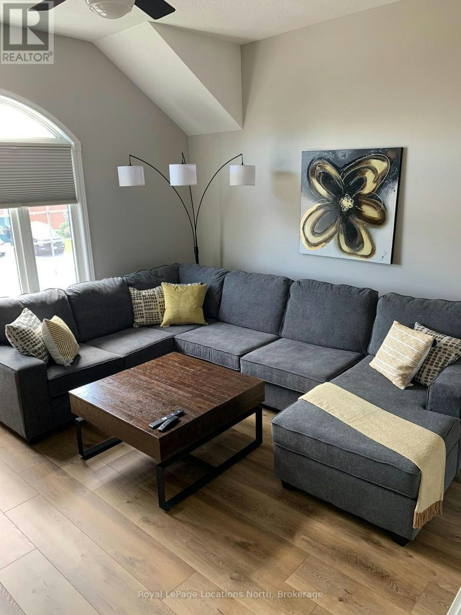 20 Connor Avenue, Collingwood, ON, L9Y 5K6 - 20