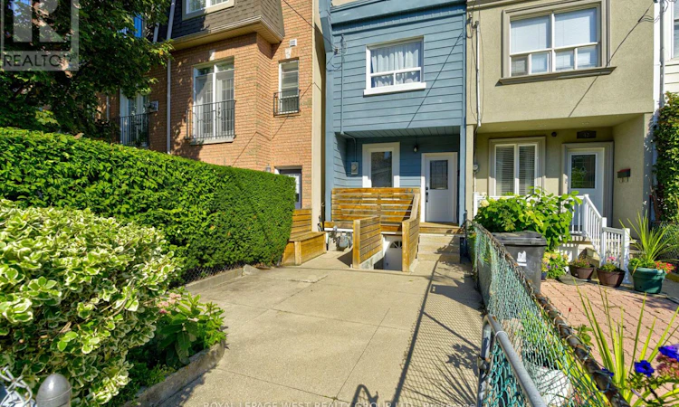 44 Fisher Street