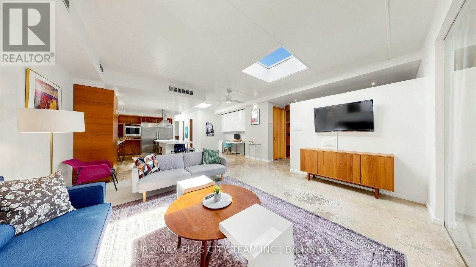 1-25R Atlantic Avenue, Toronto, ON, M6K 3E7