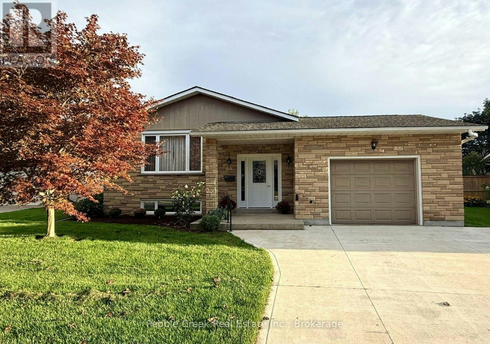 21 Suncoast Drive W, Goderich, ON, N7A 4H1