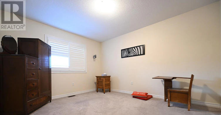 211 Northglen Boulevard, Clarington, ON, L1C 0T9 - 8