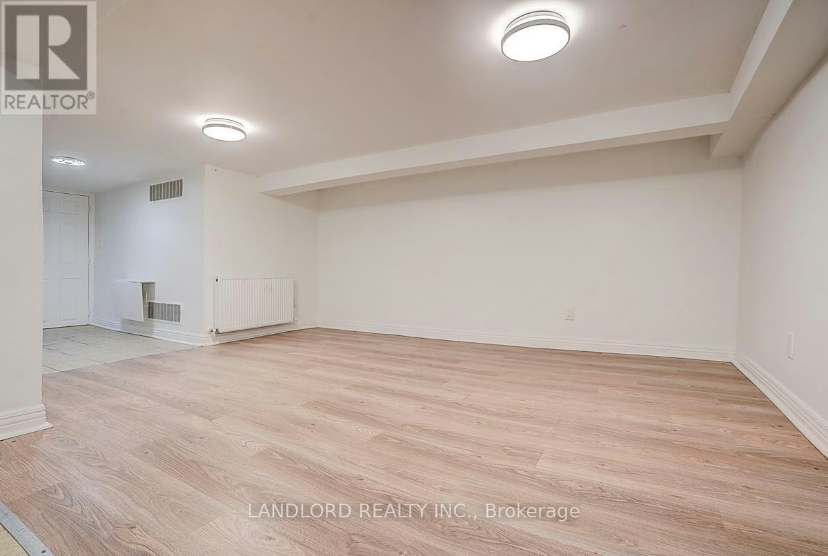 LOWER-79 O'connor Drive, Toronto, ON, M4K 2K4 - 26