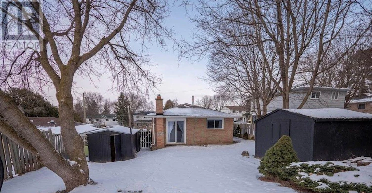 UPPER-807 Greenfield Crescent, Newmarket, ON, L3Y 3B2 - 10