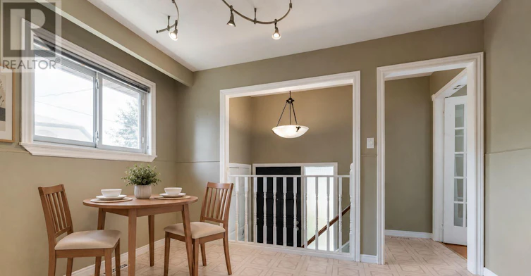 MAIN-15 Walter Avenue, Newmarket, ON, L3Y 2T2 - 7