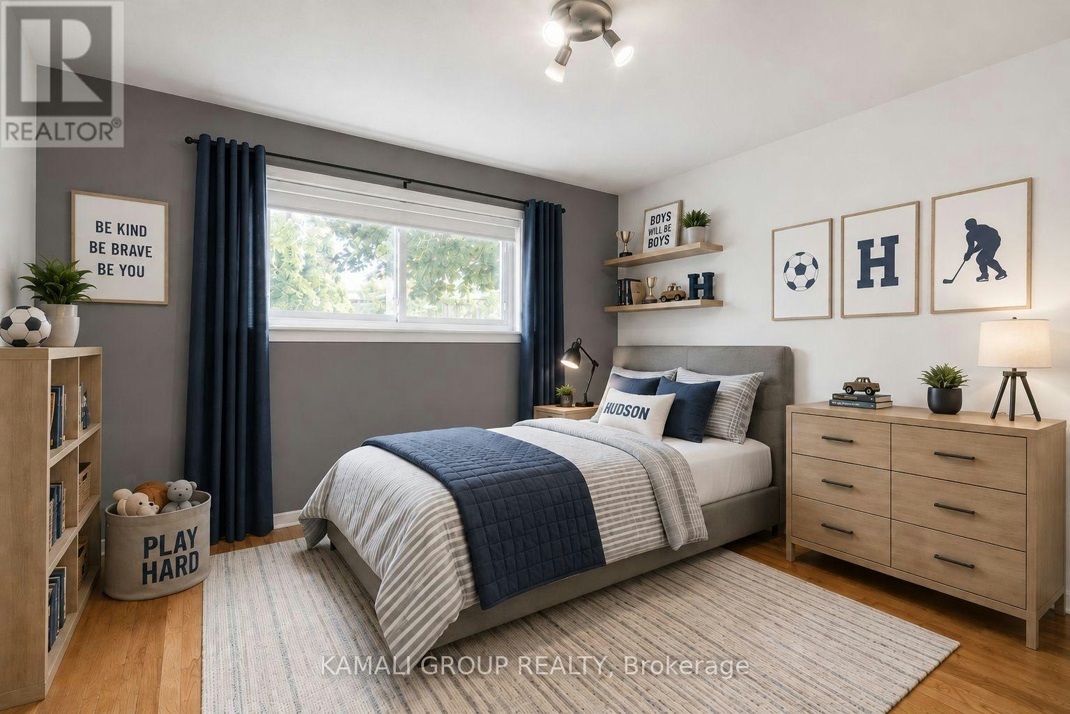 MAIN-15 Walter Avenue, Newmarket, ON, L3Y 2T2 - 15