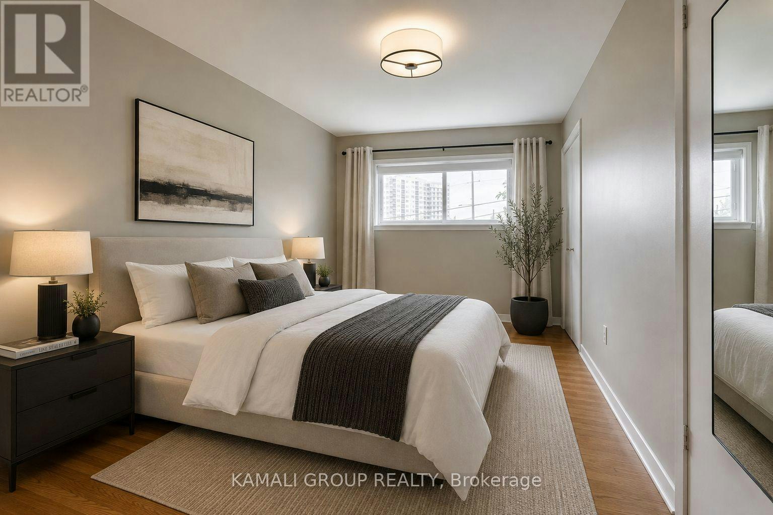 MAIN-15 Walter Avenue, Newmarket, ON, L3Y 2T2 - 10