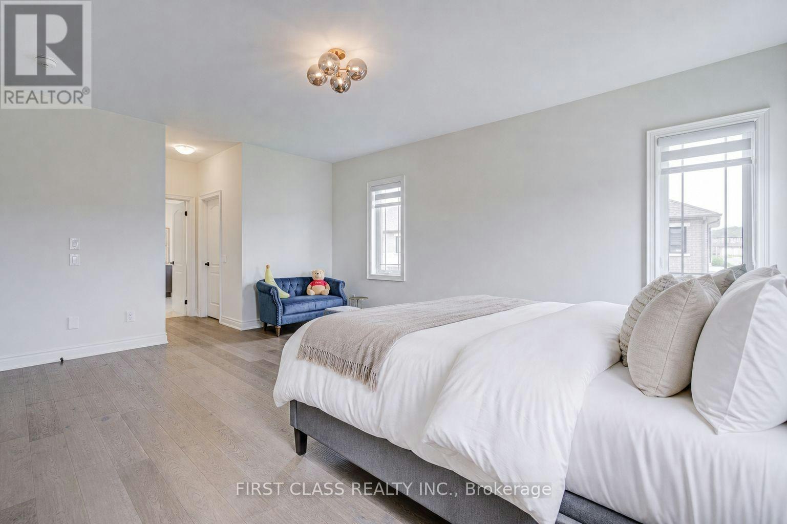 376 Seaview Heights, East Gwillimbury, ON, L9N 0Y5 - 8