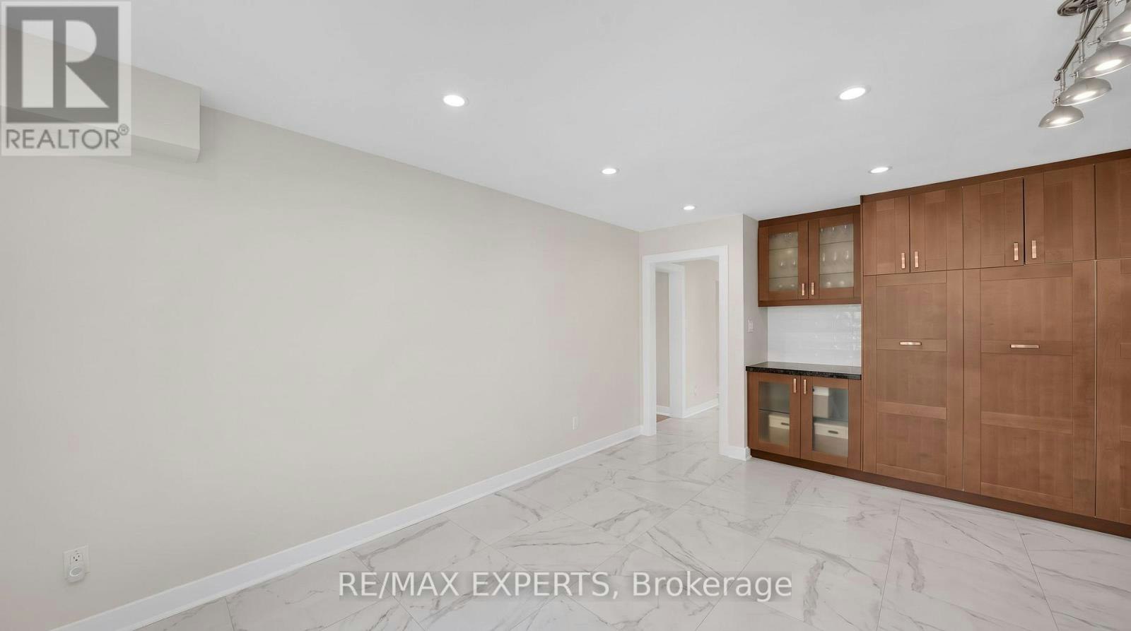 10 Kehoe Court, King, ON, L0G 1N0 - 10