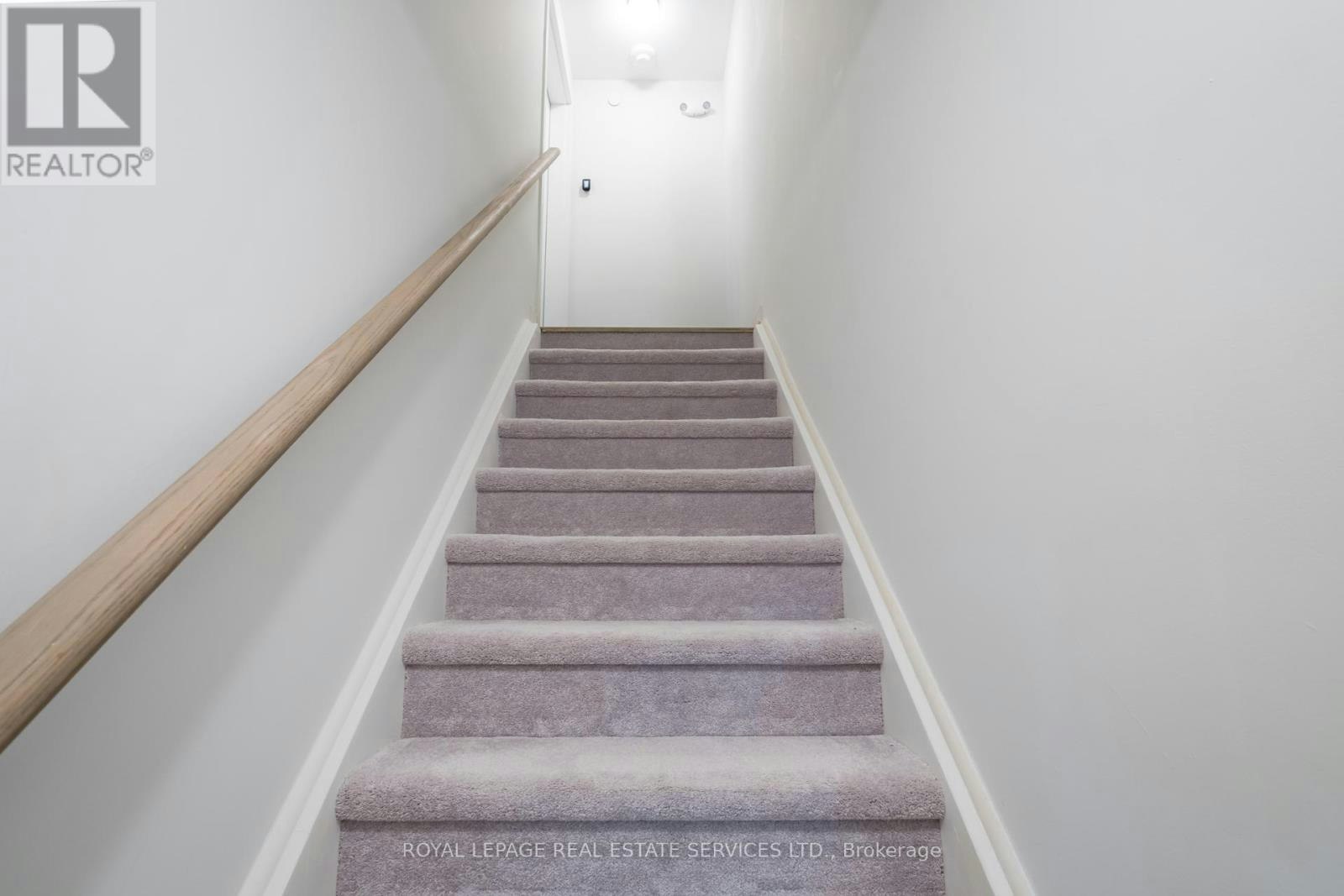 11-3425 Ridgeway Drive, Mississauga, ON, L5L 0B9 - 2