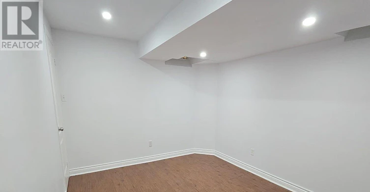 5553 Bonnie Street, Mississauga, ON, L5M 0N7 - 5