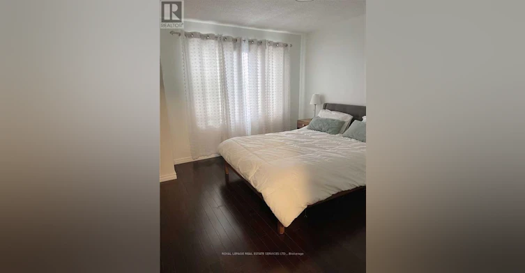 496 River Glen Boulevard, Oakville, ON, L6H 6C1 - 6