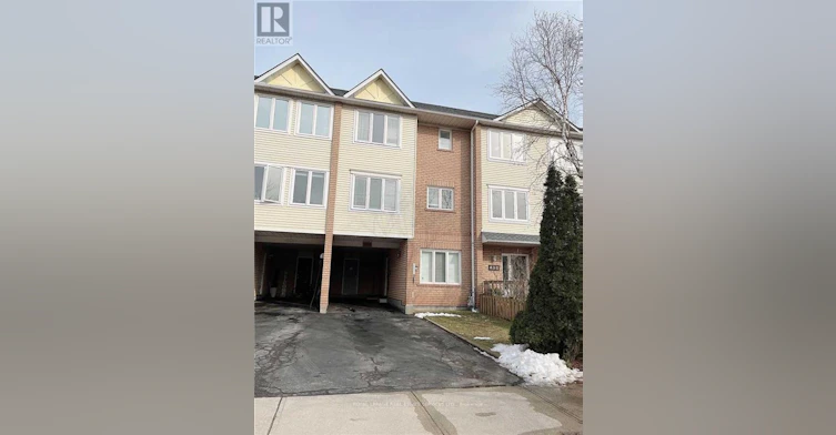 496 River Glen Boulevard, Oakville, ON, L6H 6C1