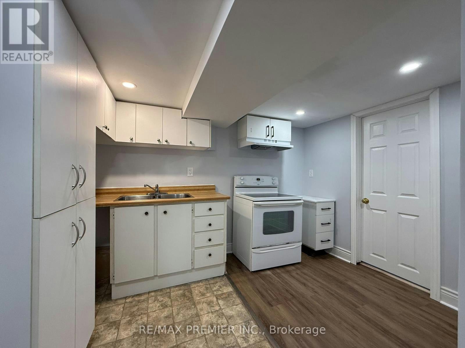 LOWER-288 Scott Street, St. Catharines, ON, L2N 1J3 - 10