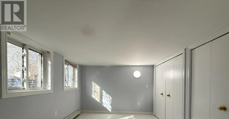 LOWER-288 Scott Street, St. Catharines, ON, L2N 1J3 - 2