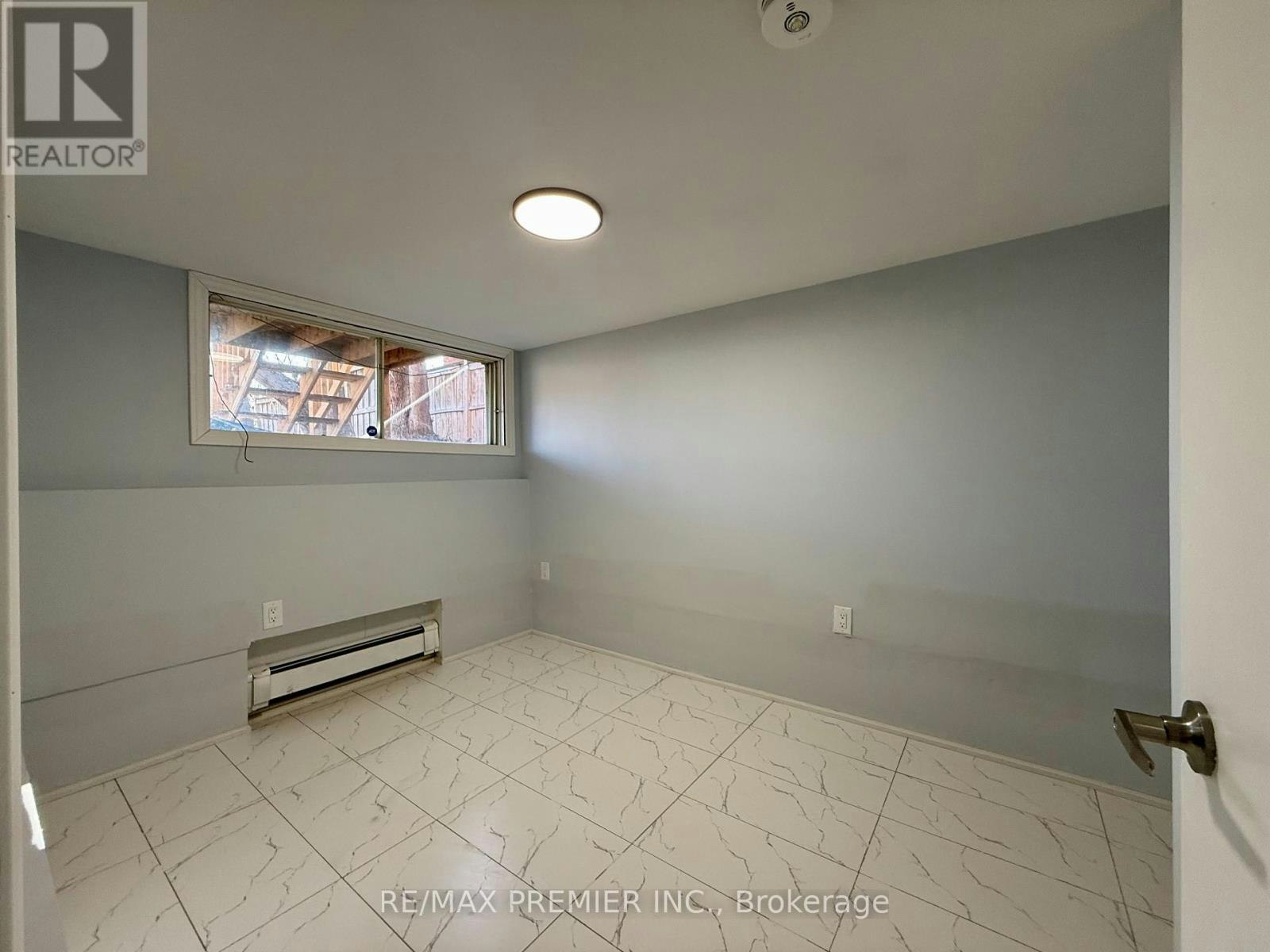 LOWER-288 Scott Street, St. Catharines, ON, L2N 1J3 - 6