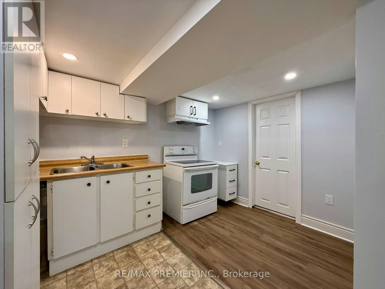 LOWER-288 Scott Street, St. Catharines, ON, L2N 1J3 - 9