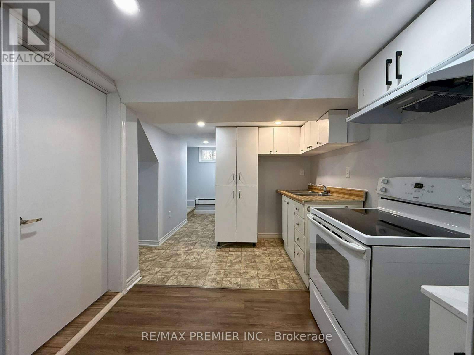LOWER-288 Scott Street, St. Catharines, ON, L2N 1J3 - 12