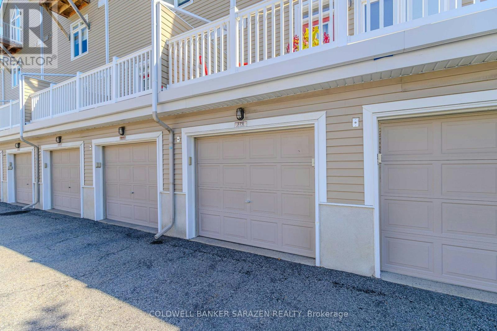 376 Royal Fern Way, Ottawa, ON, K1V 2K6 - 4