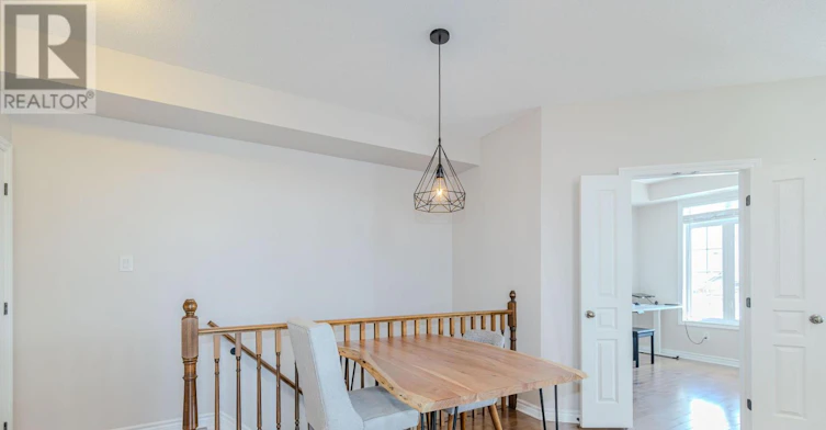 376 Royal Fern Way, Ottawa, ON, K1V 2K6 - 9
