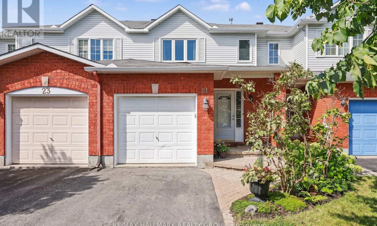 21 Nobleton Avenue