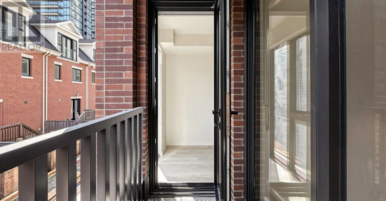204-109 Erskine Avenue, Toronto, ON, M4P 0G6 - 19