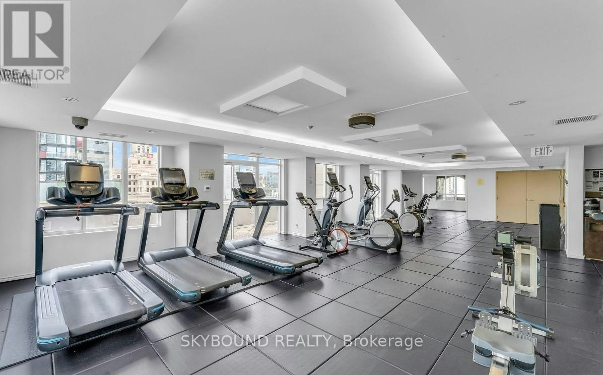 PH1620-140 Simcoe Street, Toronto, ON, M5H 4E9 - 35