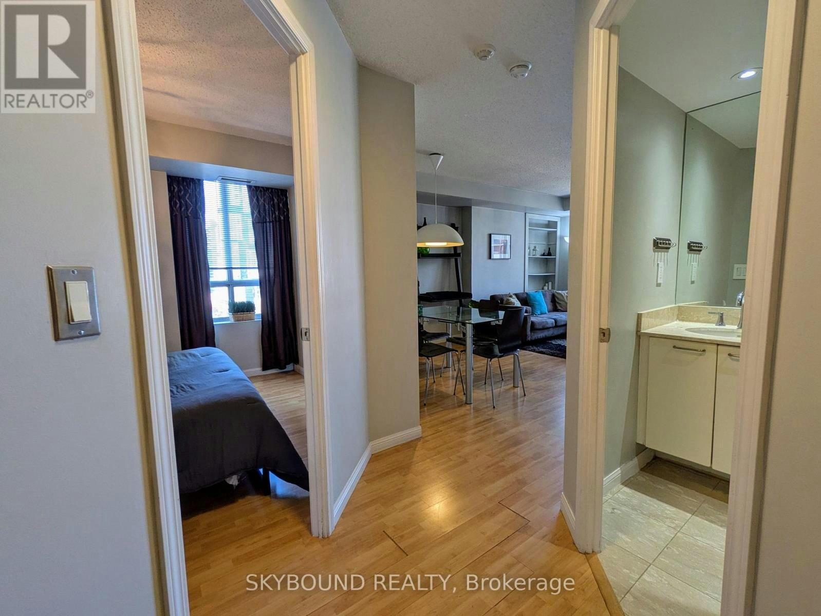 PH1620-140 Simcoe Street, Toronto, ON, M5H 4E9 - 26