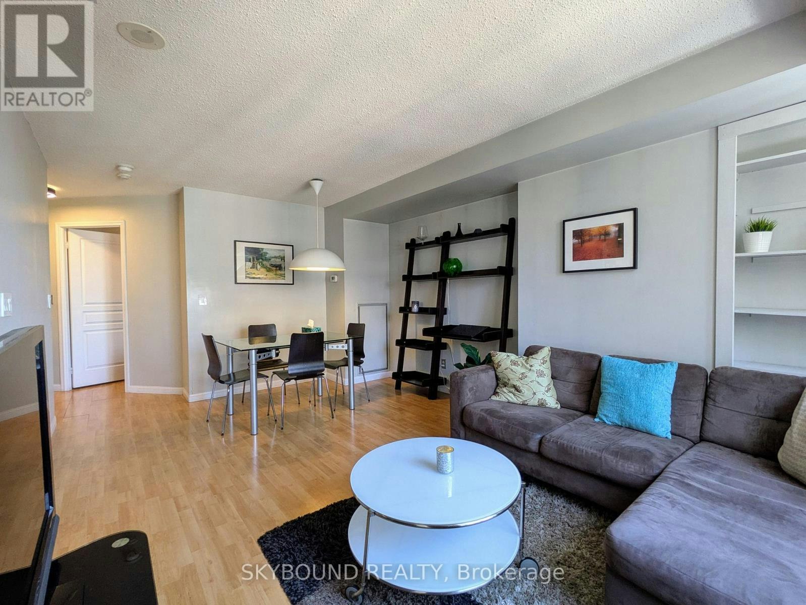 PH1620-140 Simcoe Street, Toronto, ON, M5H 4E9 - 23