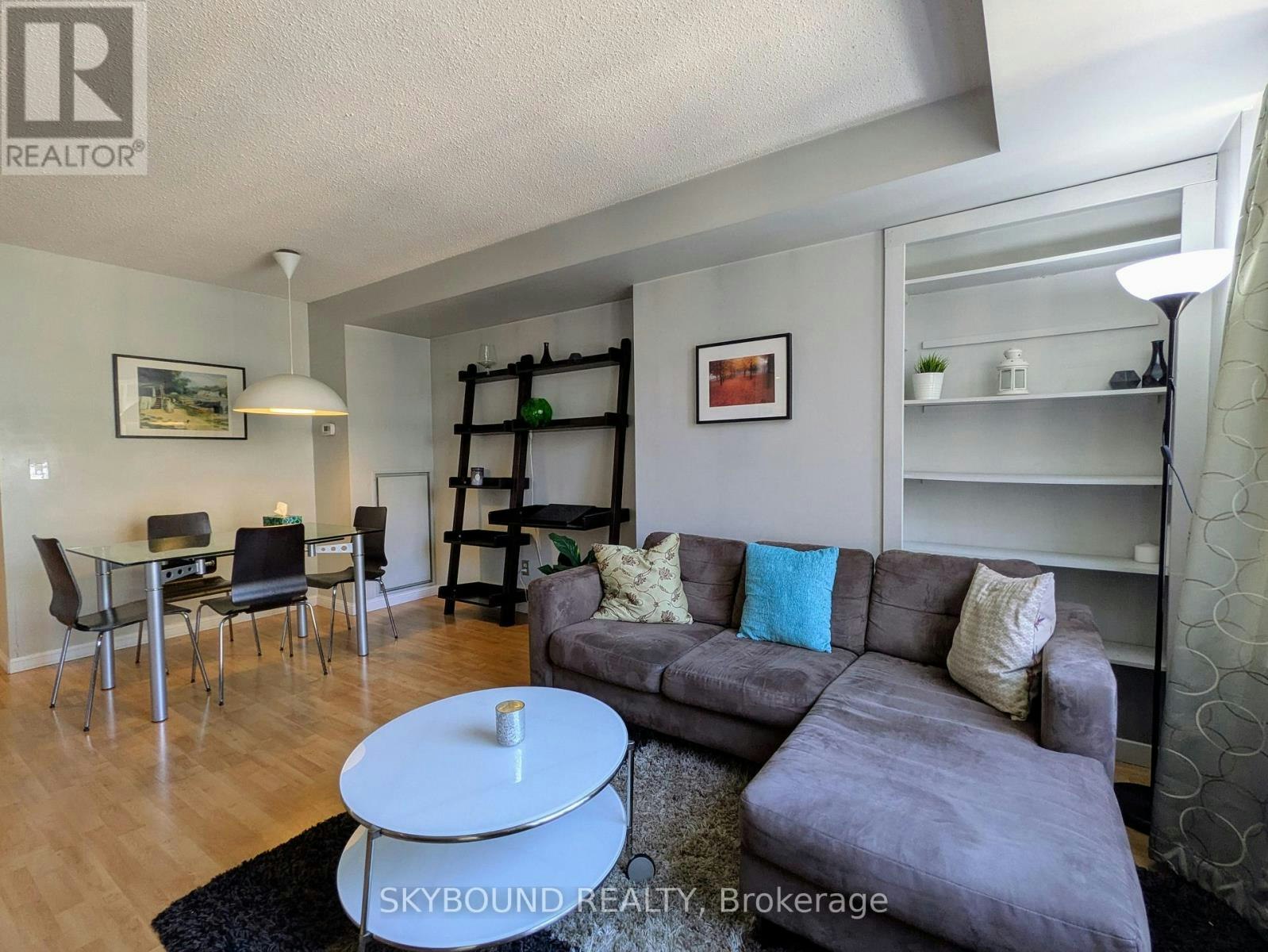 PH1620-140 Simcoe Street, Toronto, ON, M5H 4E9 - 24