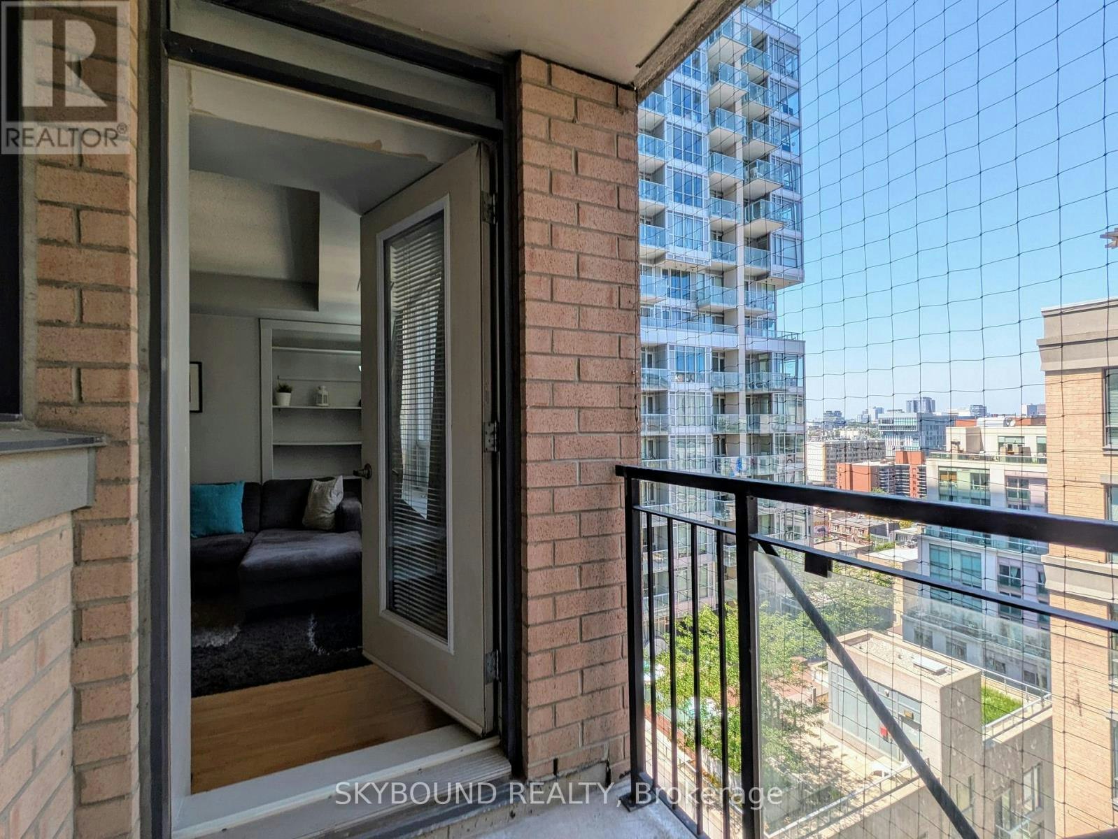 PH1620-140 Simcoe Street, Toronto, ON, M5H 4E9 - 33