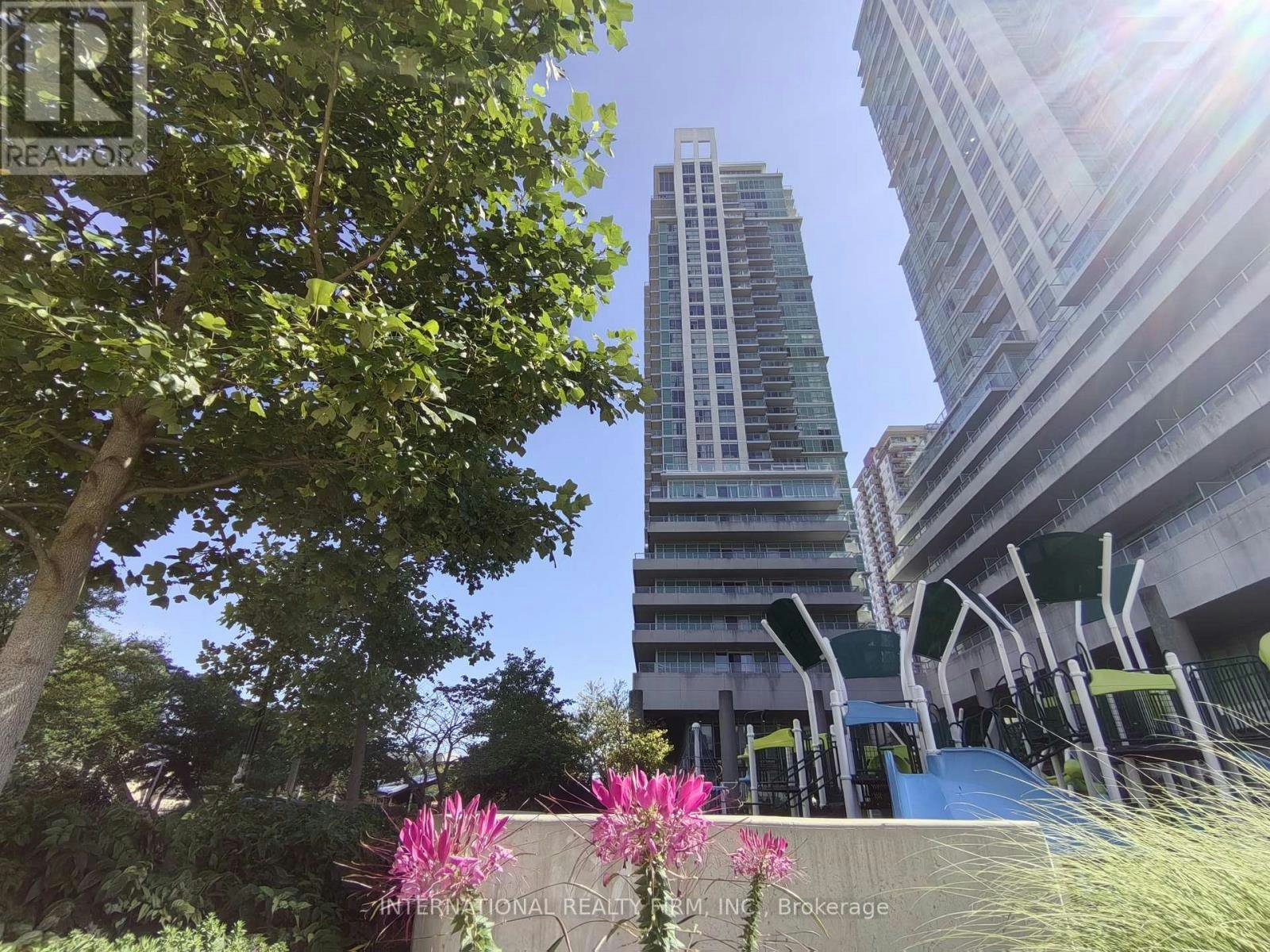 3209-70 Town Centre Court, Toronto, ON, M1P 0B2 - 2