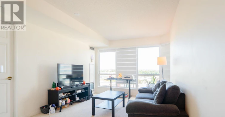 915-8 Lee Centre Drive, Toronto, ON, M1H 3H8 - 2