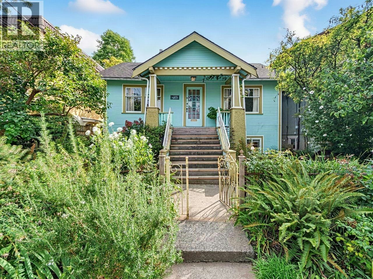 2076 Turner Street, Vancouver, BC, V5L 2A3