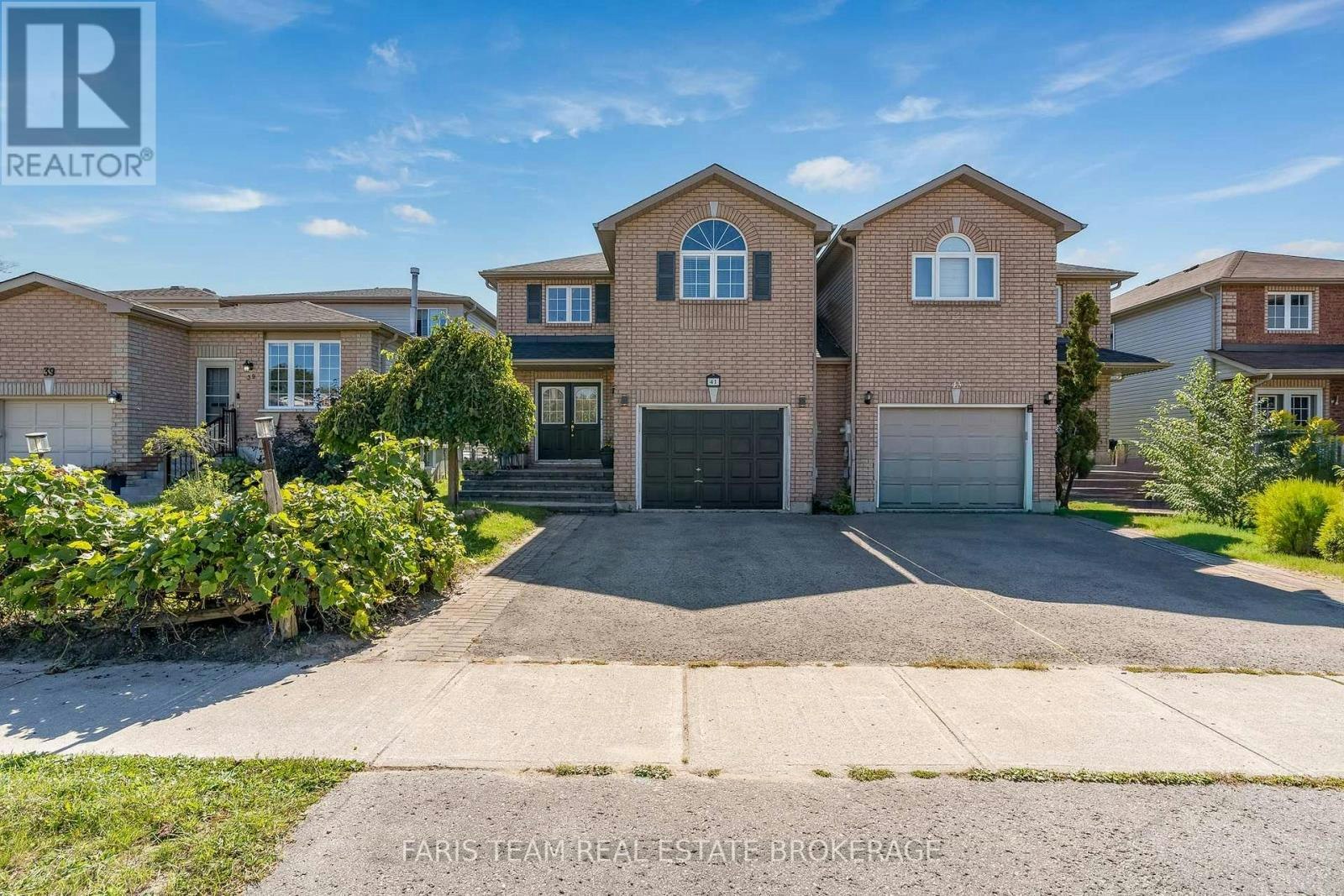 41 Willow Drive, Barrie, ON, L4N 8T1