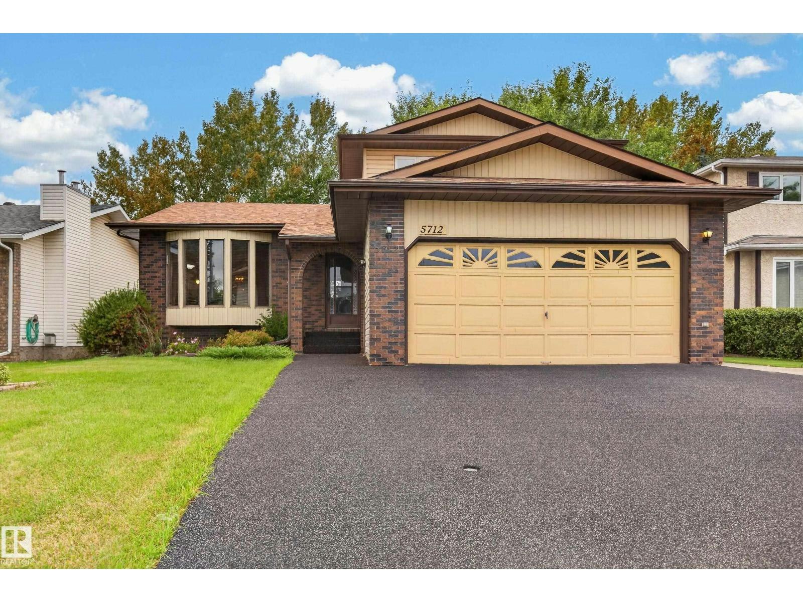 5712 123 Avenue NW, Edmonton, AB, T5W 5G2
