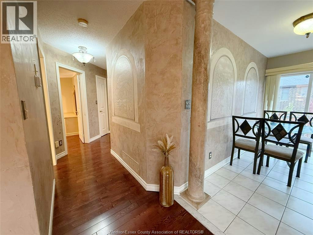546 Compton Court, Windsor, ON, N9H 4P7 - 18