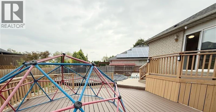 546 Compton Court, Windsor, ON, N9H 4P7 - 23