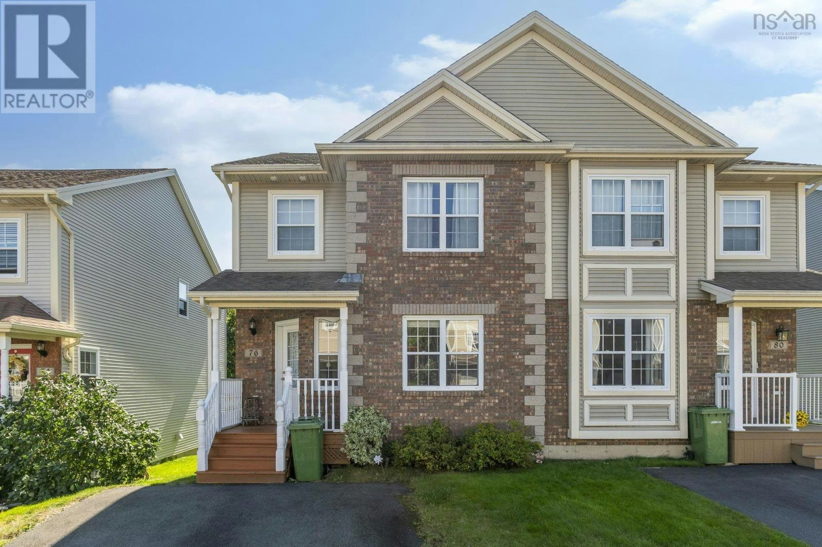 76 Outrigger Crescent, Halifax, NS, B3M 4V8
