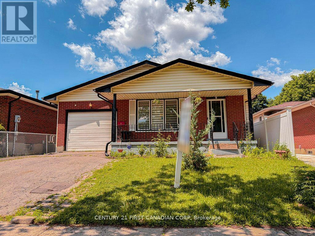 8 Poplar Crescent, London, ON, N6E 2N4